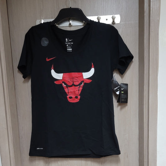 Nike Women's Chicago Bulls Dri-FIT NBA Logo T-Shirt