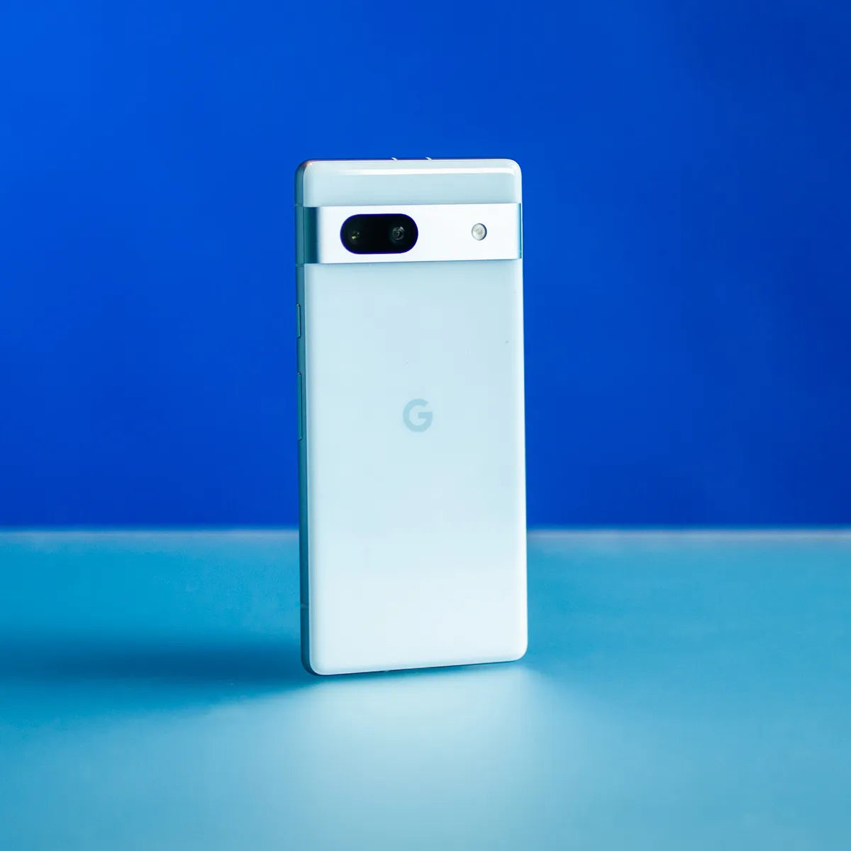 Google Pixel 7a (Pixel Buds A-Series and a limited-edition phone case bundle)